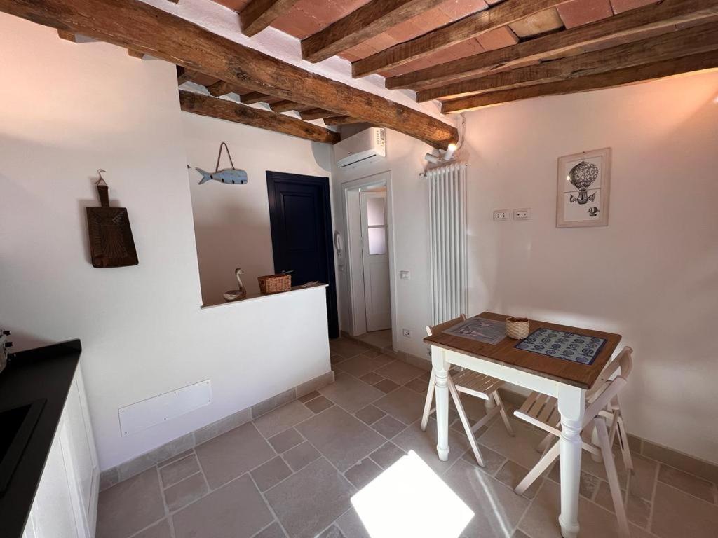 Suite Ventidue - Fronte Mare Lerici Exterior photo