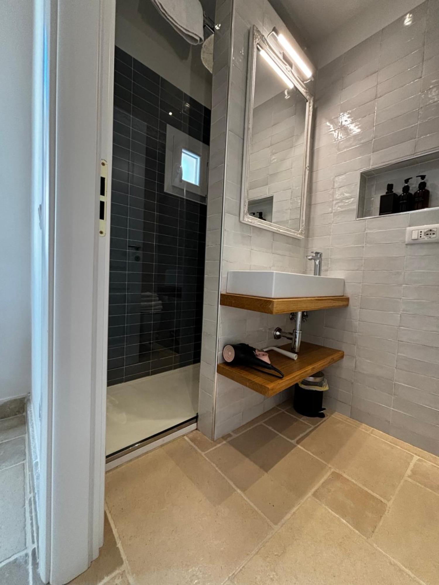 Suite Ventidue - Fronte Mare Lerici Exterior photo